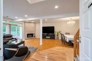 22 Borelle Square, Sayreville, NJ 08859 - Photo 5
