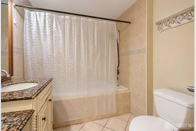 22 Borelle Square, Sayreville, NJ 08859 - Photo 17