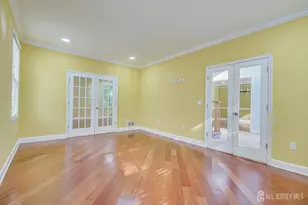 29 Mission Dr, Monroe Township, NJ 08831 - Photo 7
