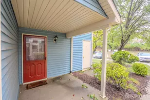250 Crosspointe Dr, East Brunswick Township, NJ 08816 - Photo 5