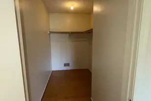380 Lancaster Ct, Piscataway Township, NJ 08854 - Photo 17