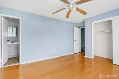 1203 N Oaks Boulevard, North Brunswick Township, NJ 08902 - Photo 15