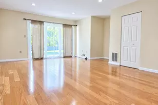 240 Hampshire Ct, Piscataway Township, NJ 08854 - Photo 1