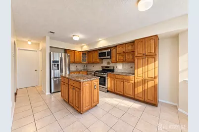 296 Pegasus Road, Piscataway Township, NJ 08854 - Photo 13