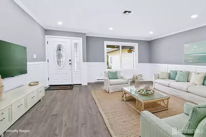 148 Maclura Plaza, Monroe Township, NJ 08831 - Photo 5