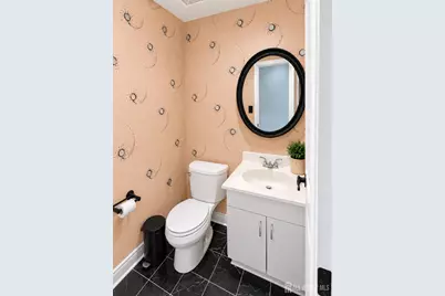 71 Highview Drive, Woodbridge Township, NJ 07095 - Photo 7