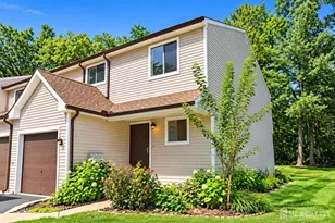 2 Tulip Ct, Edison, NJ 08820 - Photo 3