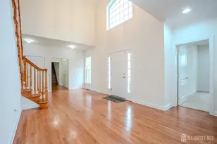 6 Byrne court, Monroe Township, NJ 08831 - Photo 11