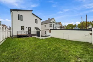 458 Lawrie St, Perth Amboy, NJ 08861 - Photo 59