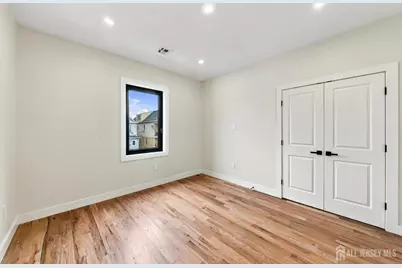 458 Lawrie Street, Perth Amboy, NJ 08861 - Photo 49