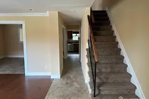 601 Maple Hill Dr, Woodbridge Township, NJ 07095 - Photo 3