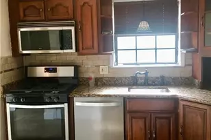 601 Maple Hill Dr, Woodbridge Township, NJ 07095 - Photo 5