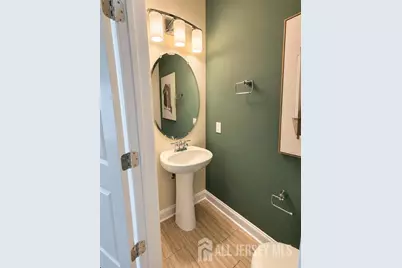 220 Lyla Lane, New Brunswick, NJ 08901 - Photo 7