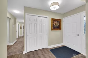 42 Yorkshire Dr, Monroe Township, NJ 08831 - Photo 15