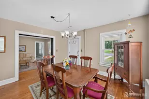 325 Dorn Ave, Middlesex, NJ 08846 - Photo 11