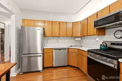 401 Danbury Lane, East Brunswick Township, NJ 08816 - Photo 11