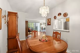 401 Danbury Ln, East Brunswick Township, NJ 08816 - Photo 9