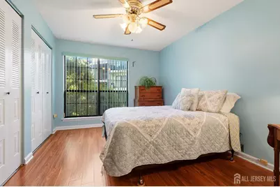 401 Danbury Lane, East Brunswick Township, NJ 08816 - Photo 15