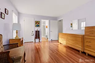 401 Danbury Ln, East Brunswick Township, NJ 08816 - Photo 19