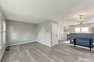 129 Fulton Ct, New Brunswick, NJ 08901 - Photo 13