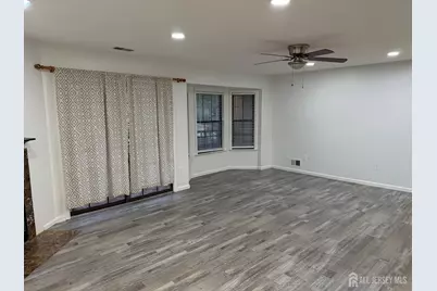 406 Woodhaven Drive, Edison, NJ 08817 - Photo 9