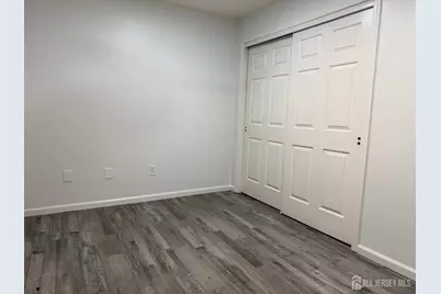 406 Woodhaven Drive, Edison, NJ 08817 - Photo 21