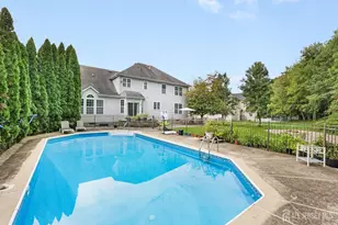 74 MacFarlane Cir, Monroe Township, NJ 08831 - Photo 31