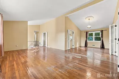 26 Chandler Road, Edison, NJ 08820 - Photo 7