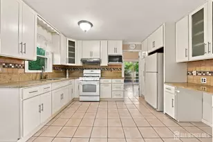 26 Chandler Rd, Edison, NJ 08820 - Photo 9