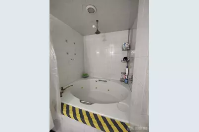 [Address not provided], North Bergen, NJ 07087 - Photo 15