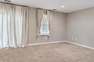 1607 Hights Farm Rd, Monroe Township, NJ 08831 - Photo 3
