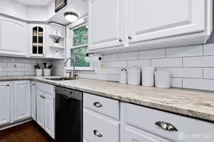 232 Dawes Rd, North Brunswick Township, NJ 08902 - Photo 7