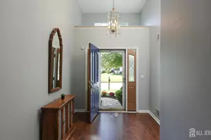 22 Stonewyck Pl, Monroe Township, NJ 08831 - Photo 9