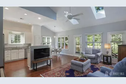 22 Stonewyck Place, Monroe Township, NJ 08831 - Photo 17