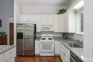 22 Stonewyck Pl, Monroe Township, NJ 08831 - Photo 21
