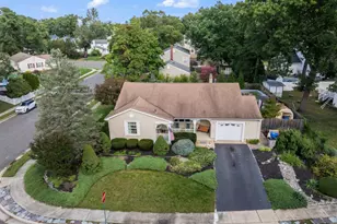 7 Rosewood Ln, Monroe Township, NJ 08831 - Photo 31