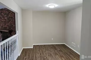 9 NE Pinetree Ct, Monroe Township, NJ 08831 - Photo 5
