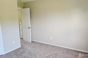 9 NE Pinetree Ct, Monroe Township, NJ 08831 - Photo 25