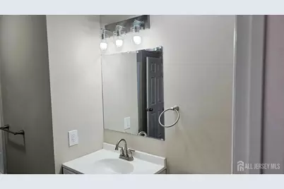 9 NE Pinetree Court, Monroe Township, NJ 08831 - Photo 21