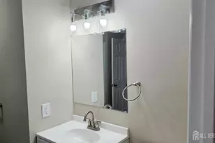 9 NE Pinetree Ct, Monroe Township, NJ 08831 - Photo 21