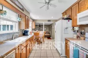 11 Dunbarton Dr, Jackson, NJ 08527 - Photo 17
