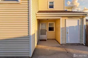 15 Hawthorne Ct, Freehold, NJ 07728 - Photo 5