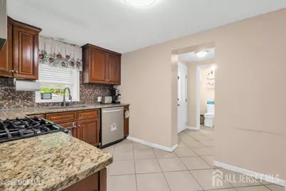 367 Brook Avenue, North Plainfield, NJ 07062 - Photo 17