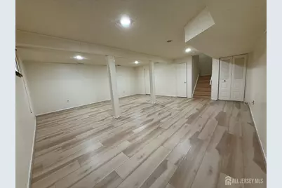 1515 Edison Glen Terrace, Middlesex, NJ 08837 - Photo 11