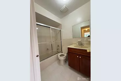 1515 Edison Glen Terrace, Middlesex, NJ 08837 - Photo 7