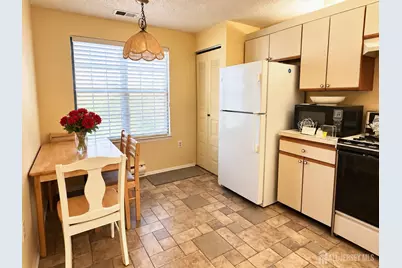 262 Wycoff Way, East Brunswick Township, NJ 08816 - Photo 9