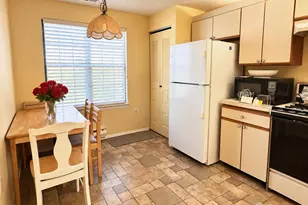 262 Wycoff Way, East Brunswick Township, NJ 08816 - Photo 9