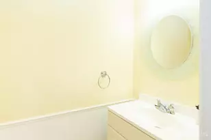 130 Albury Way, North Brunswick Township, NJ 08902 - Photo 15