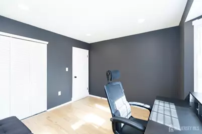 130 Albury Way, North Brunswick Township, NJ 08902 - Photo 27