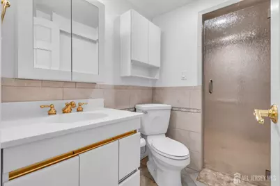 135 8th Street, Piscataway Township, NJ 08854 - Photo 21